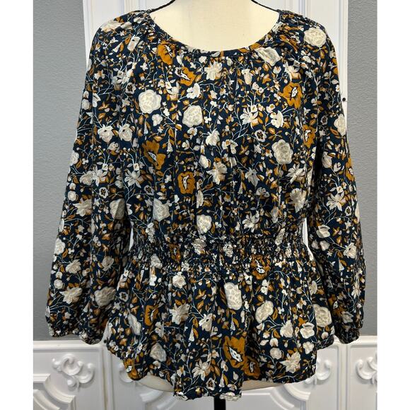 Universal Thread Tops - Universal Thread Floral Long-Sleeve Blouse- Women's Medium